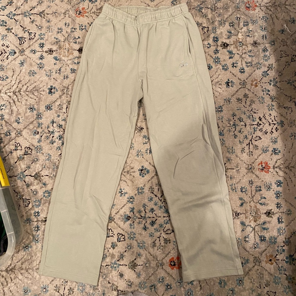 Alo Yoga High rise straight leg sweatpants